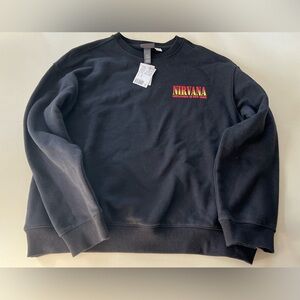 Nirvana Unplugged in New York Sweatshirt H&M Black Graphic Crewneck Size M NWT​
